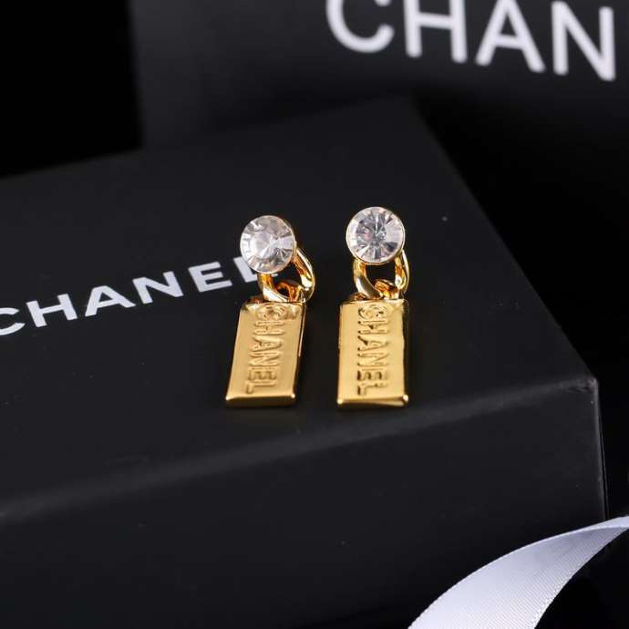 Picture of Chanel Earring _SKUChanelearring10121234683